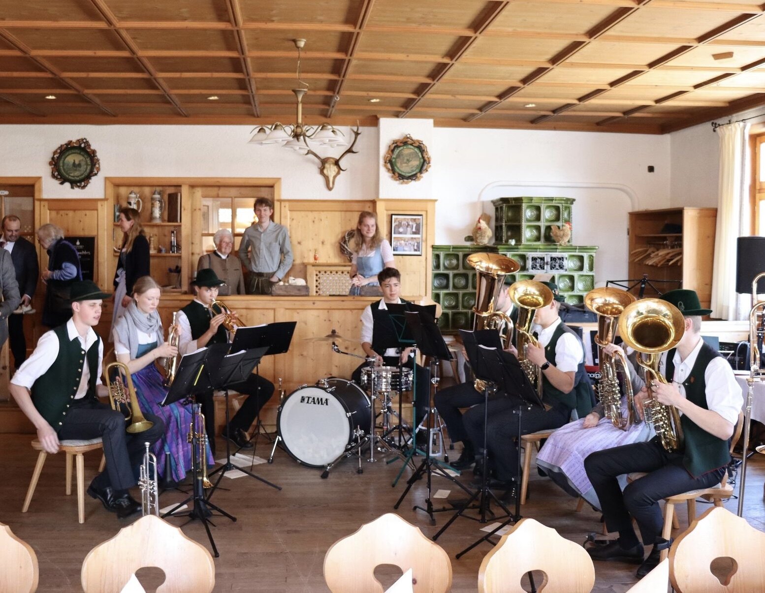 Rotzblech bei einem Auftritt in einem bayerischen Wirtshaus